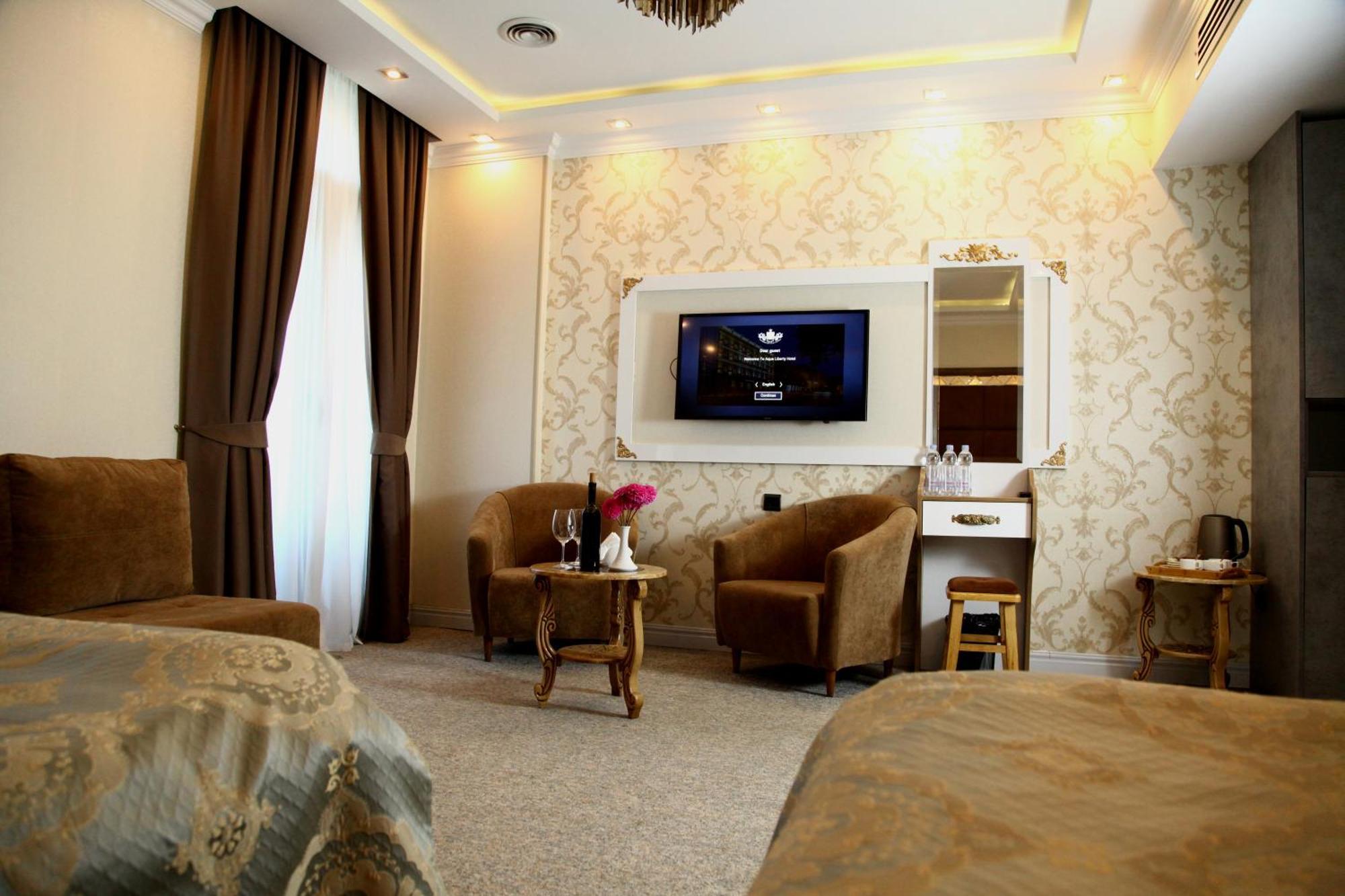 Aqua Hotel Tbiliszi Kültér fotó